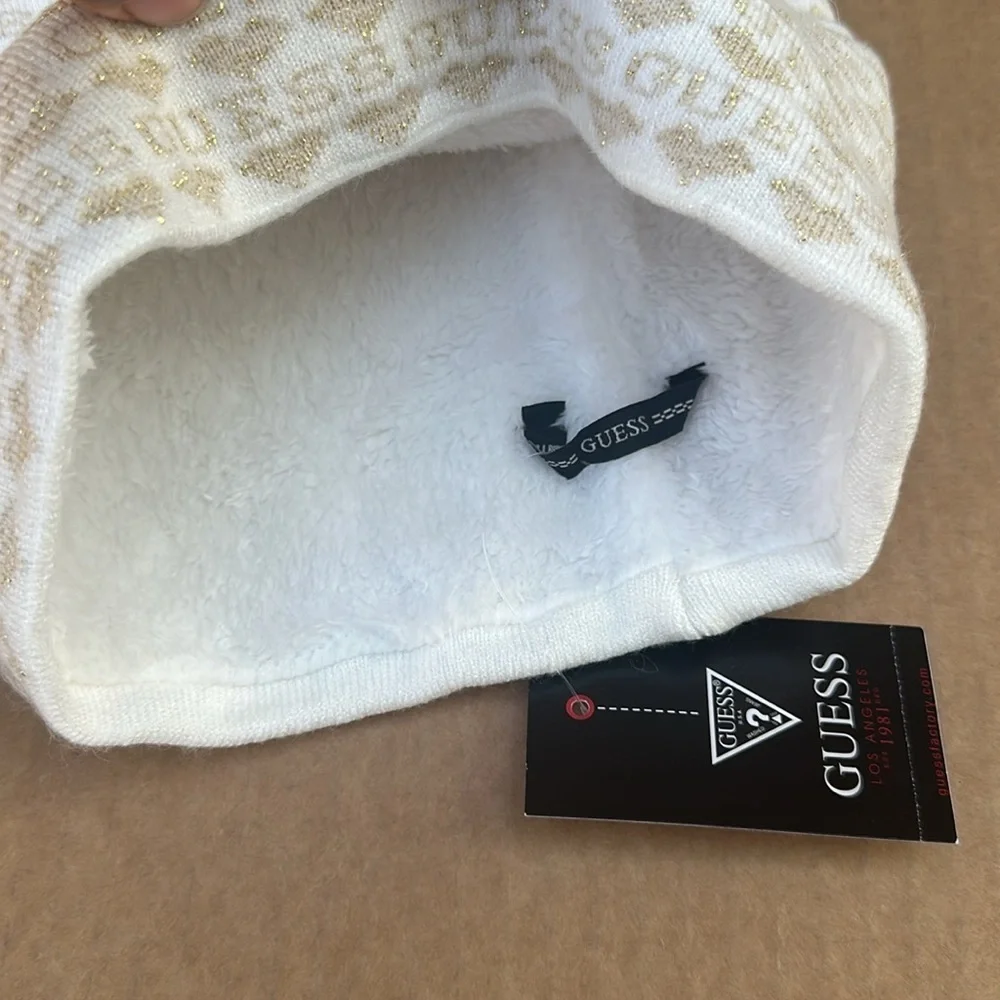 New Guess Cream and Gold Scarf
